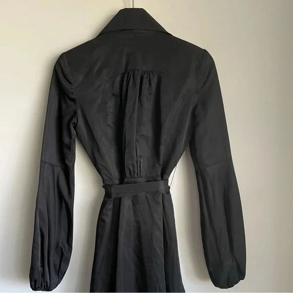 To The Max black satin open front belted trench coat size small - Picture 10 of 15